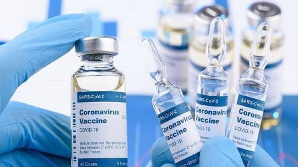Đối tượng không nên tiêm ngừa vắc xin mRNA COVID-19 - Ảnh 2
