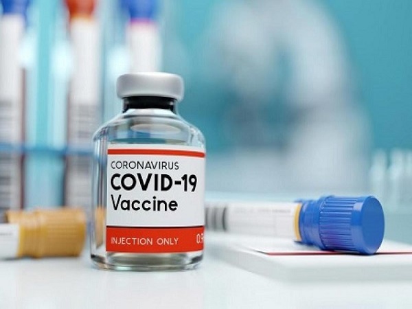 Ai nên được loại trừ khi nhận vaccine COVID-19? - Ảnh 6