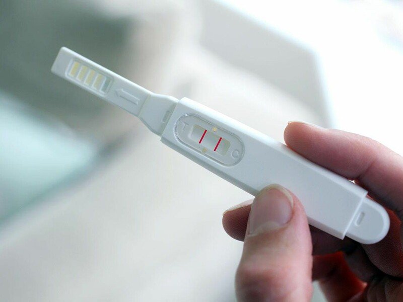 Que thử thai là gì
