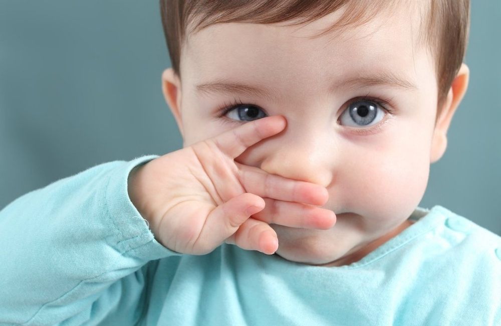 Dấu hiệu trẻ sơ sinh bị nghẹt mũi