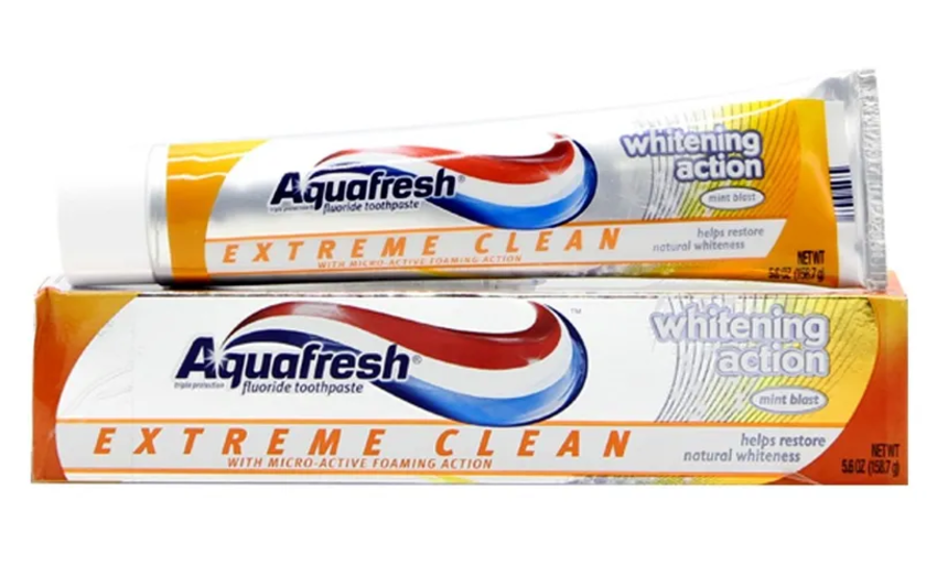 Kem đánh răng trị nhức răng Aquafresh Extreme Clean